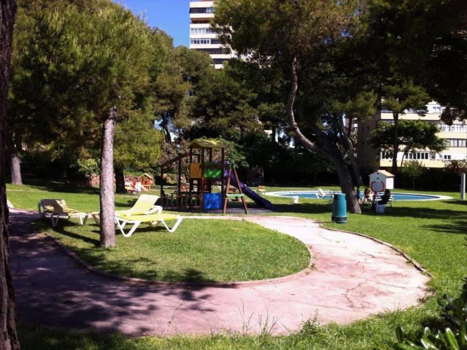 Apartamento Primera Linea Playa ตอร์เรโมลิโนส ภายนอก รูปภาพ
