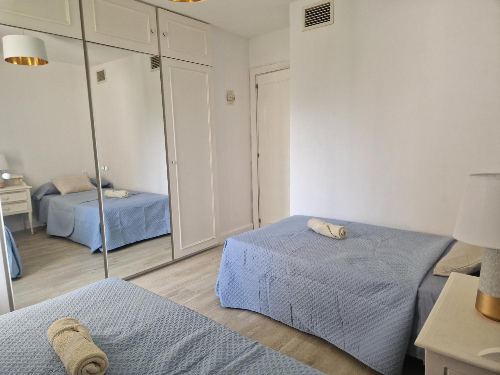 Apartamento Primera Linea Playa ตอร์เรโมลิโนส ภายนอก รูปภาพ